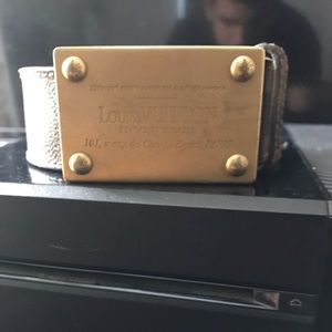 Louis Vuitton belt